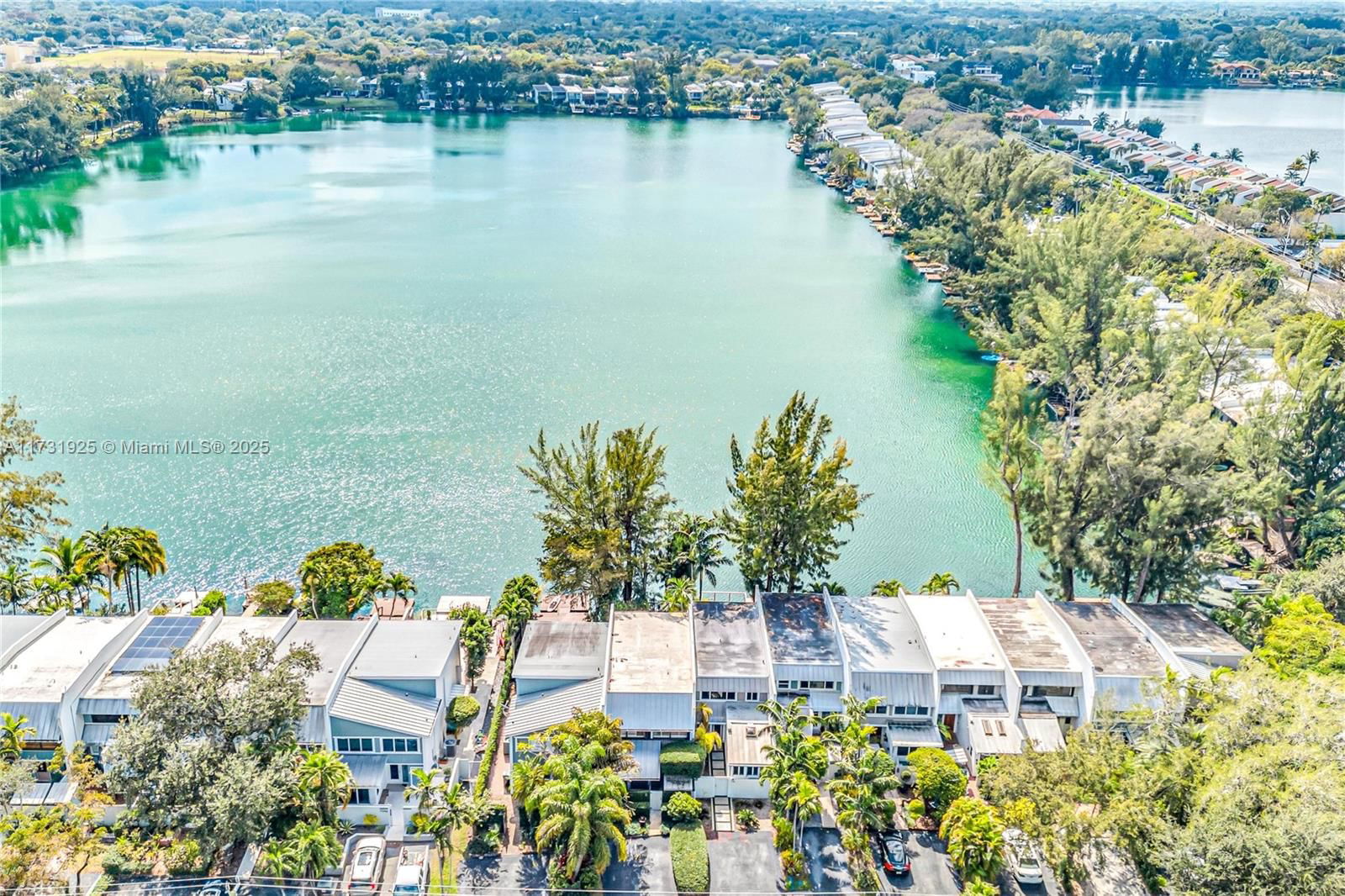 Real estate property located at 7106 48th Ln, Miami-dade, Lakeridge Sec 4, Miami, FL