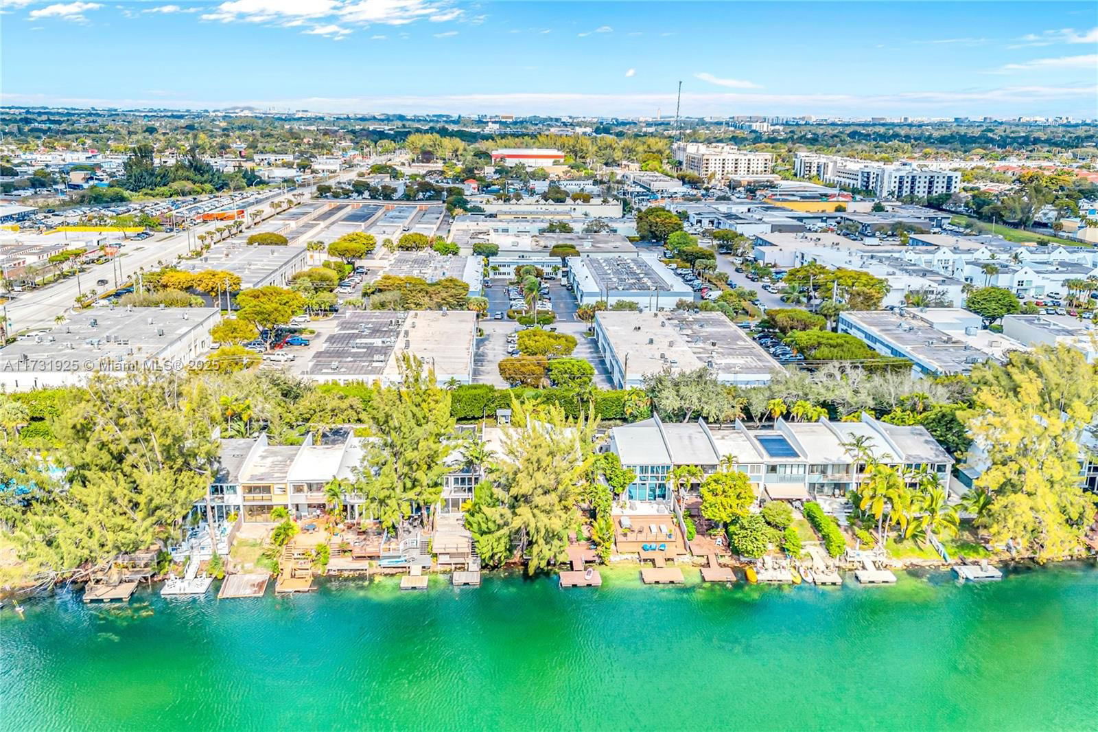 Real estate property located at 7106 48th Ln, Miami-dade, Lakeridge Sec 4, Miami, FL
