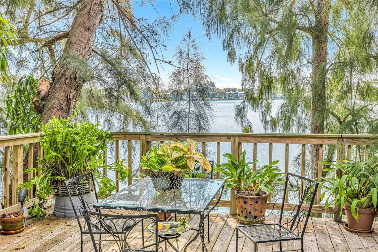 Real estate property located at 7106 48th Ln, Miami-dade, Lakeridge Sec 4, Miami, FL