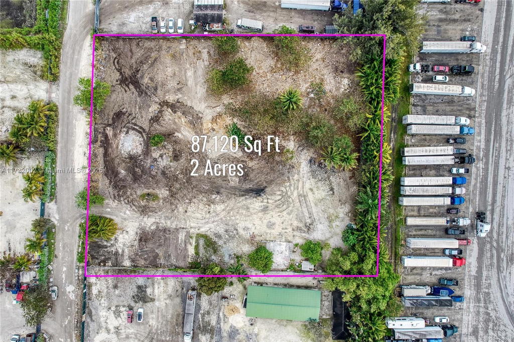 Real estate property located at 12140 NW 157th street, Miami-dade, Fla Fruit Land Co Sub, Hialeah, FL