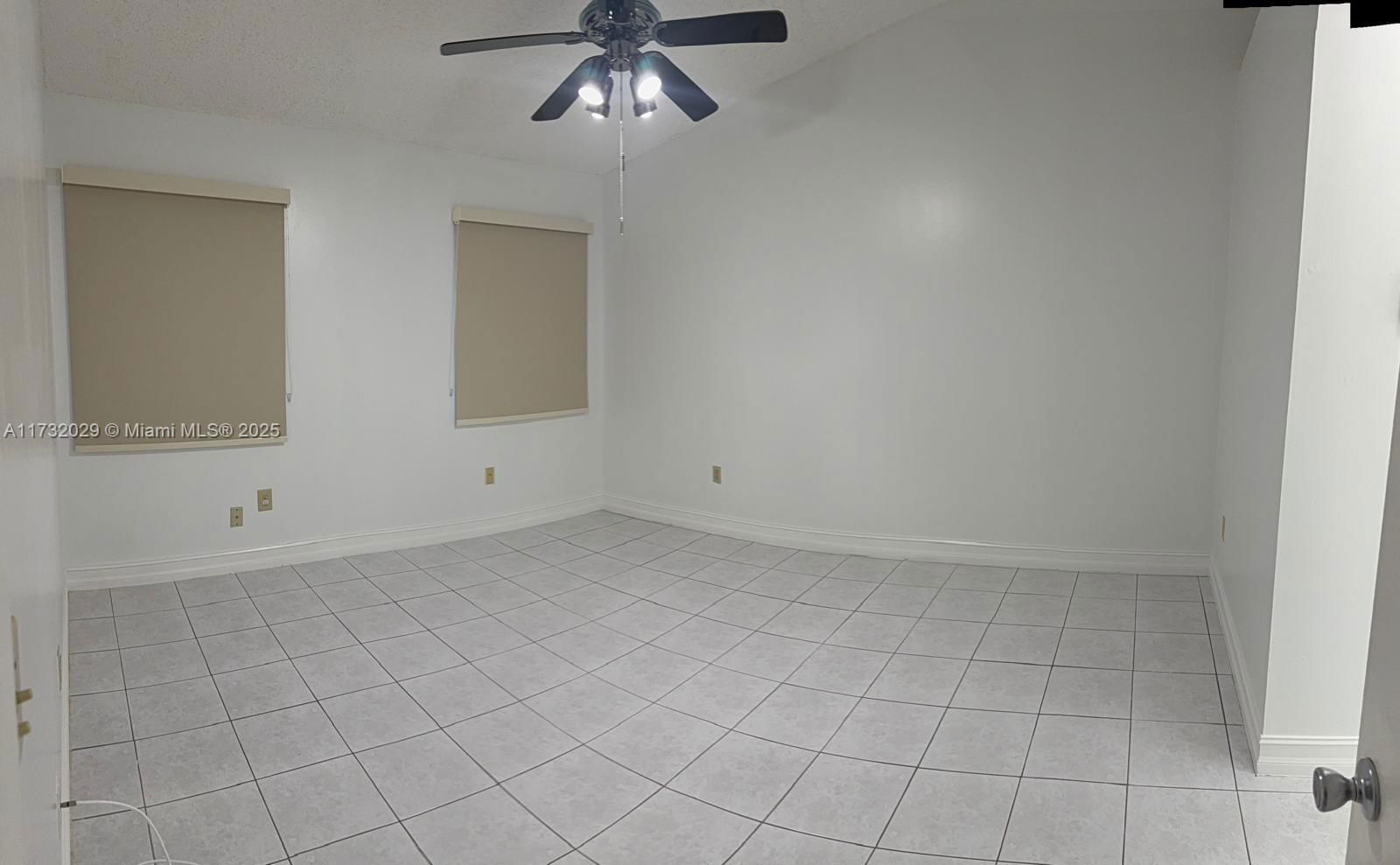 Real estate property located at 8204 100th Ln, Broward, Northwood Ii, Tamarac, FL