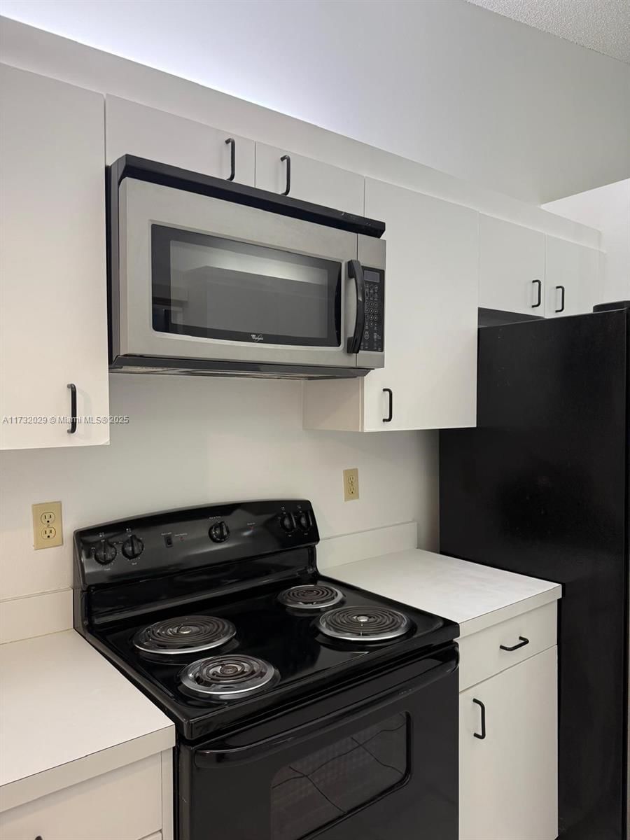 Real estate property located at 8204 100th Ln, Broward, Northwood Ii, Tamarac, FL