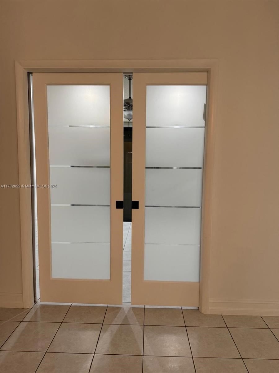 Real estate property located at 8204 100th Ln, Broward, Northwood Ii, Tamarac, FL