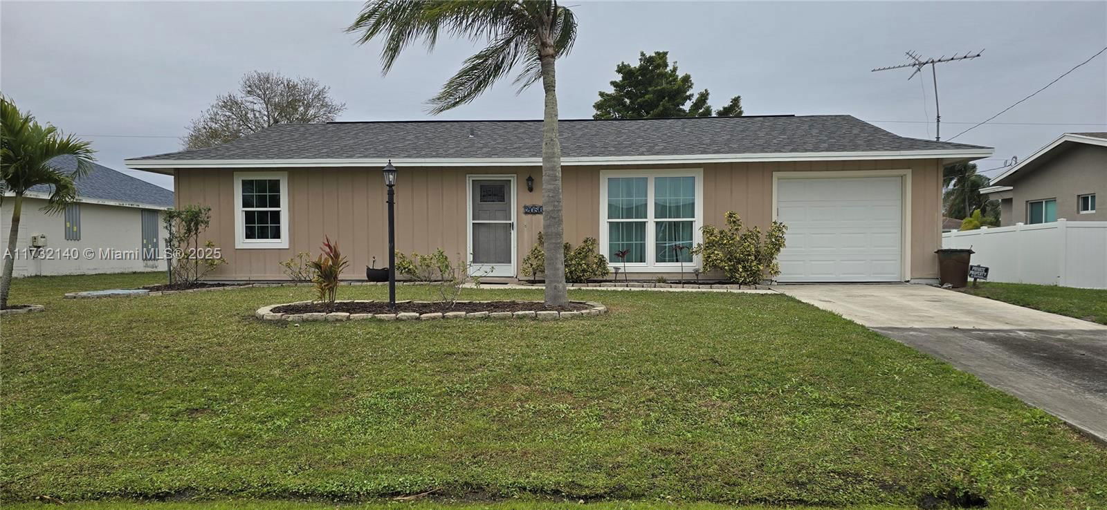 Real estate property located at 2050 Aquarius Ln, St Lucie, Port St Lucie Section 13, Port St. Lucie, FL