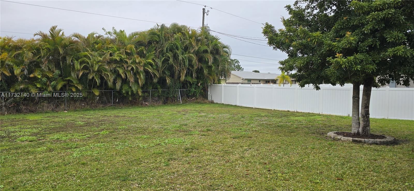 Real estate property located at 2050 Aquarius Ln, St Lucie, Port St Lucie Section 13, Port St. Lucie, FL