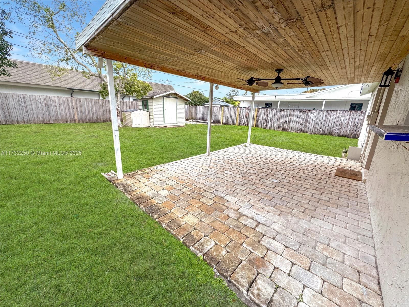 Real estate property located at 2631 72nd Way, Broward, Driftwood Estates No 7, Hollywood, FL