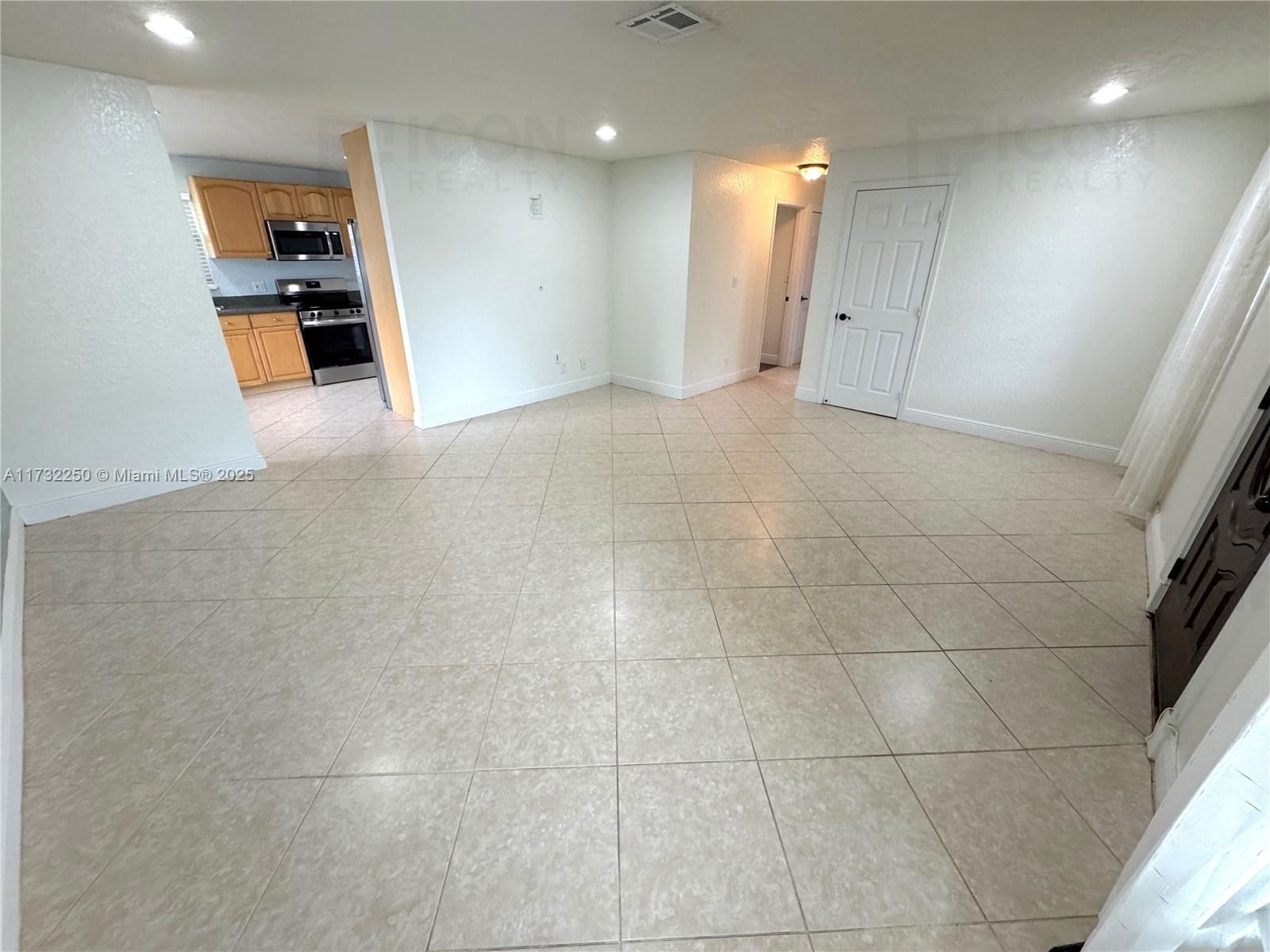 Real estate property located at 2631 72nd Way, Broward, Driftwood Estates No 7, Hollywood, FL