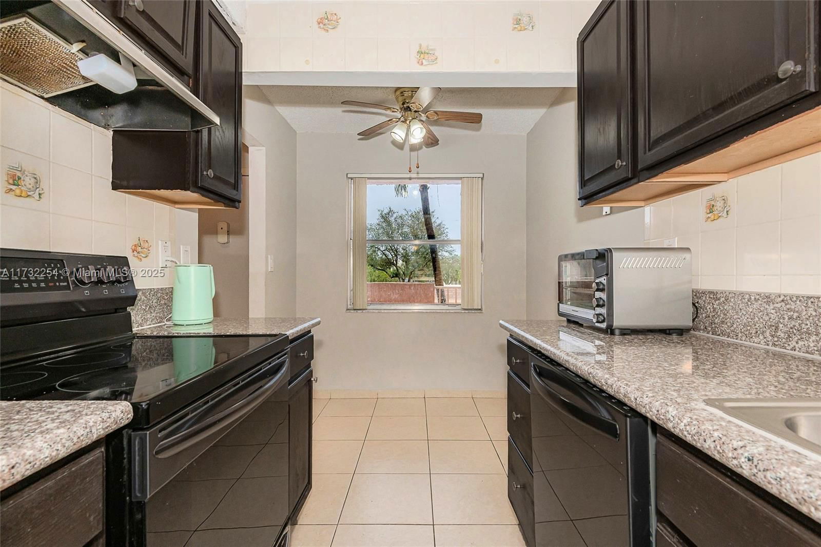 Real estate property located at 3110 Pine Island Rd #210, Broward, Sun Run No Ii Condo, Sunrise, FL