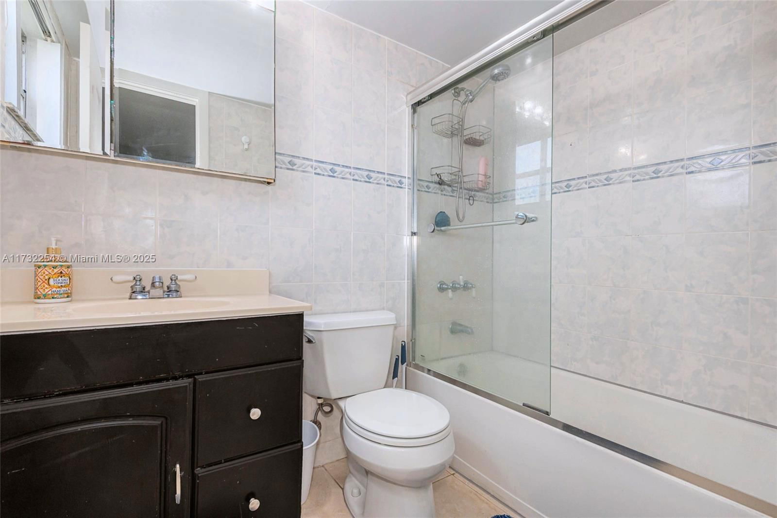 Real estate property located at 3110 Pine Island Rd #210, Broward, Sun Run No Ii Condo, Sunrise, FL