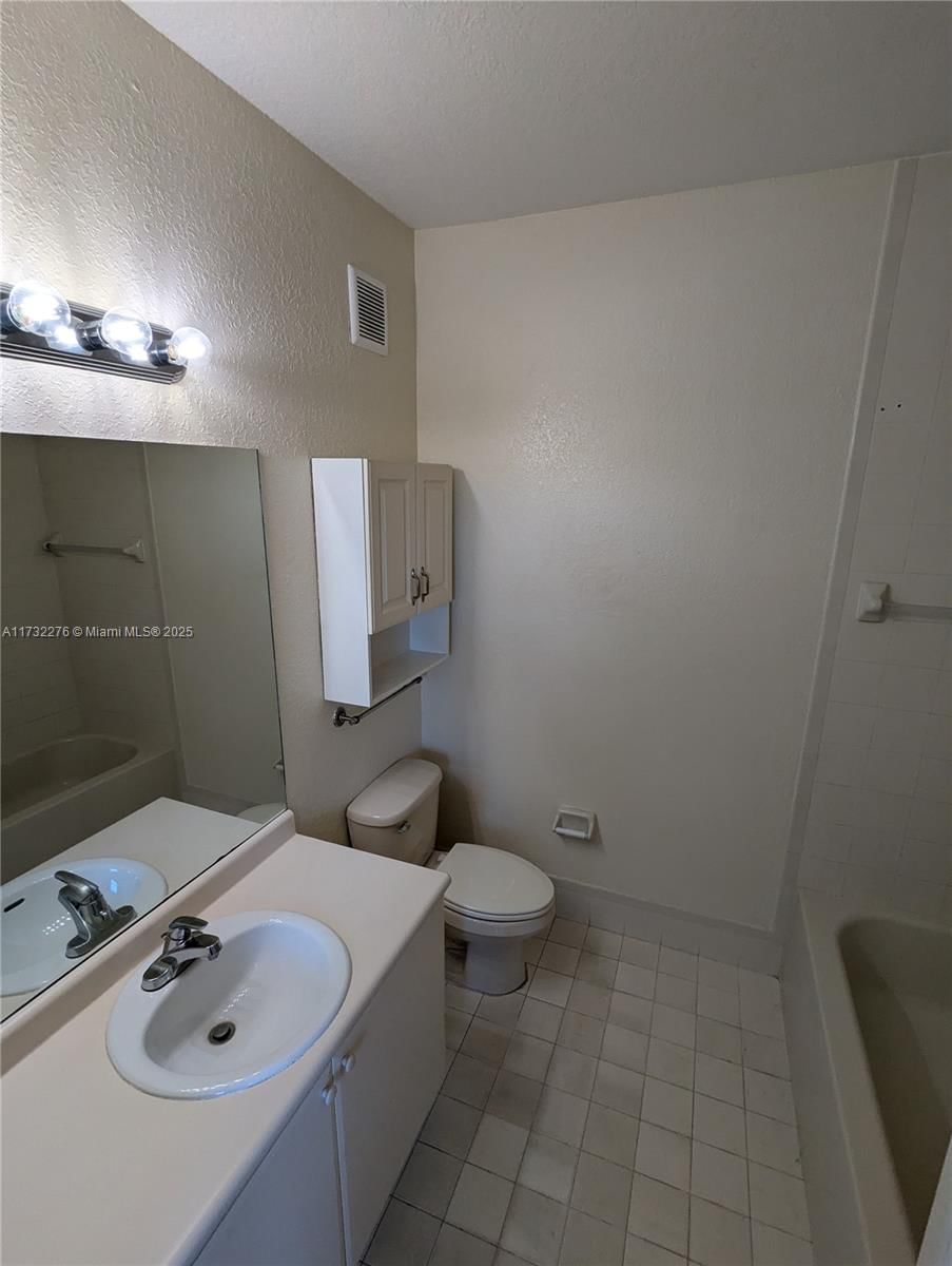 Real estate property located at 2637 16th Ter #100, Miami-dade, Shoma Condo At Keys Cove, Homestead, FL