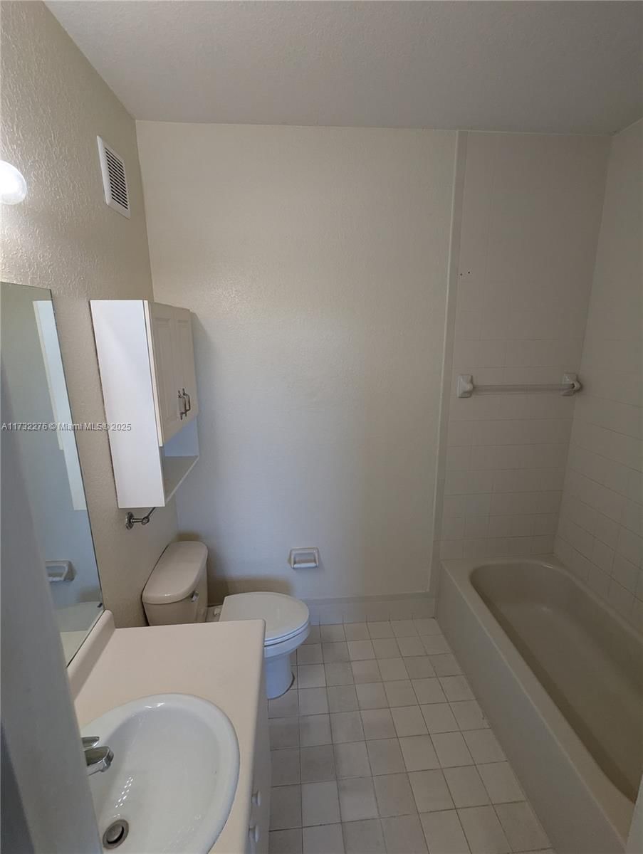 Real estate property located at 2637 16th Ter #100, Miami-dade, Shoma Condo At Keys Cove, Homestead, FL