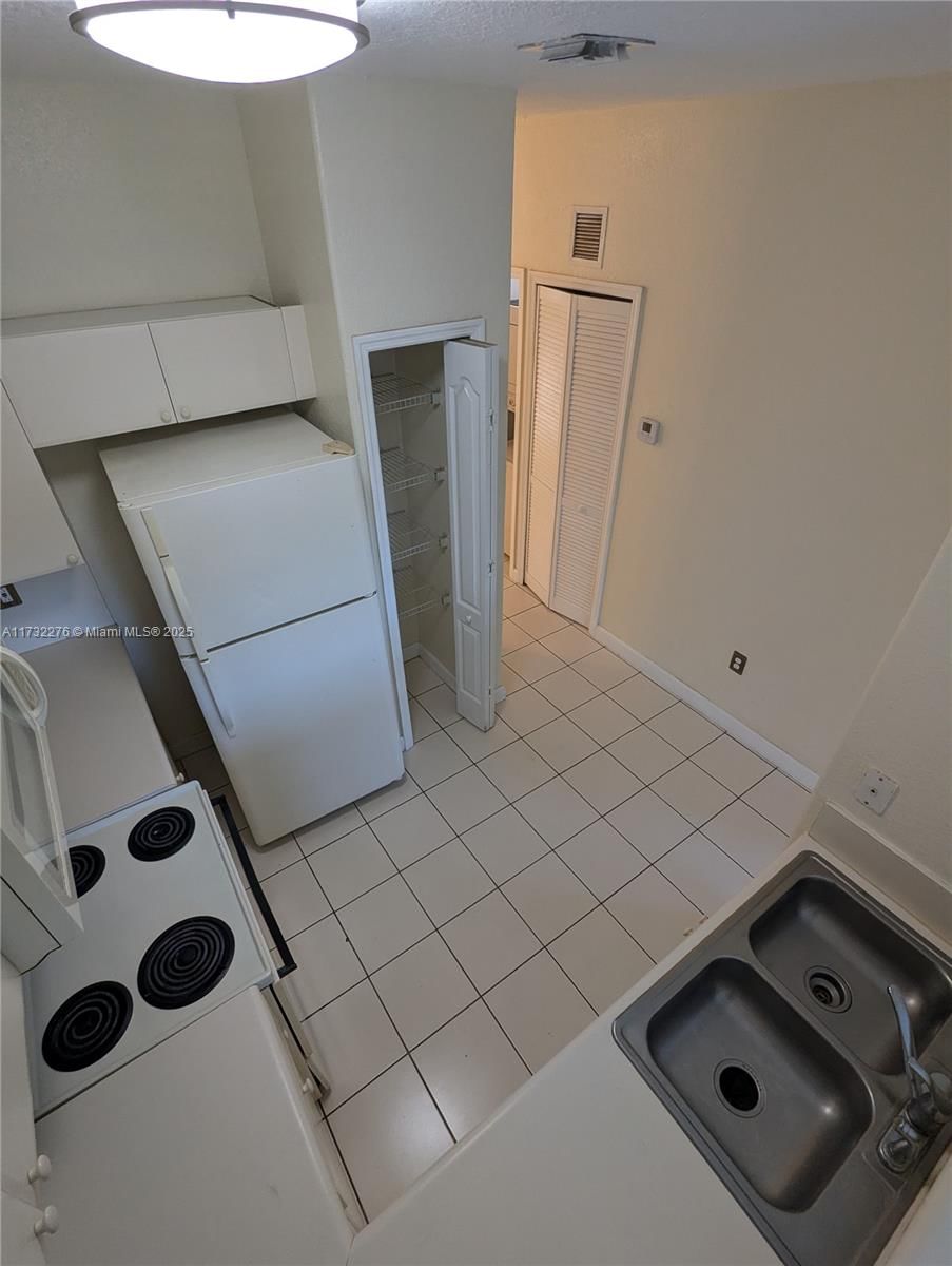 Real estate property located at 2637 16th Ter #100, Miami-dade, Shoma Condo At Keys Cove, Homestead, FL