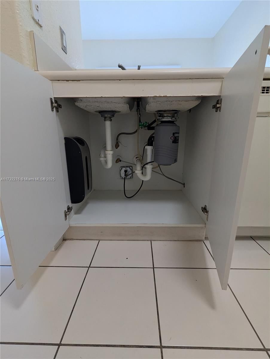 Real estate property located at 2637 16th Ter #100, Miami-dade, Shoma Condo At Keys Cove, Homestead, FL