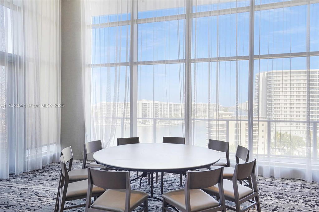 Real estate property located at 4010 Ocean Dr R2604, Broward, 4010 South Ocean Condo, Hollywood, FL