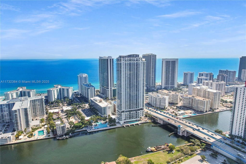 Real estate property located at 4010 Ocean Dr R2604, Broward, 4010 South Ocean Condo, Hollywood, FL