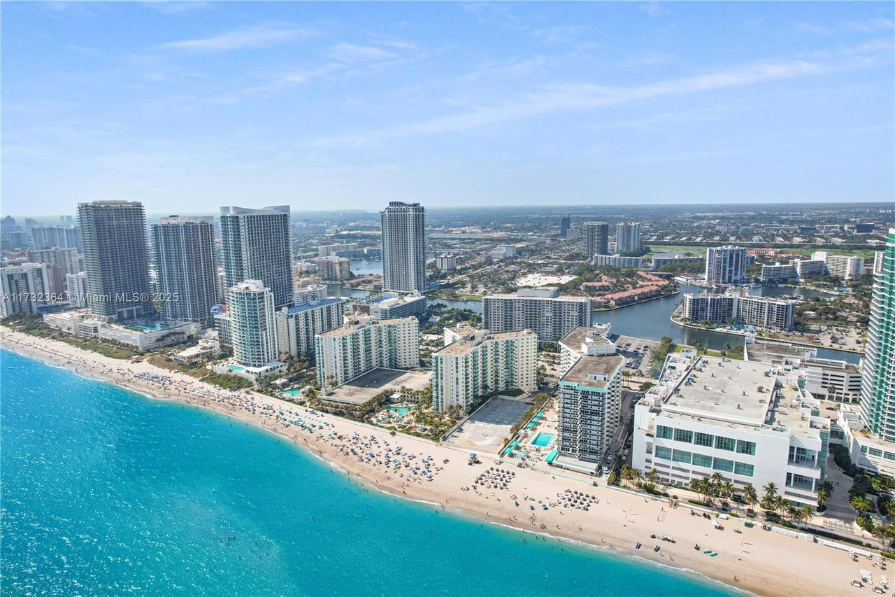Real estate property located at 4010 Ocean Dr R2604, Broward, 4010 South Ocean Condo, Hollywood, FL