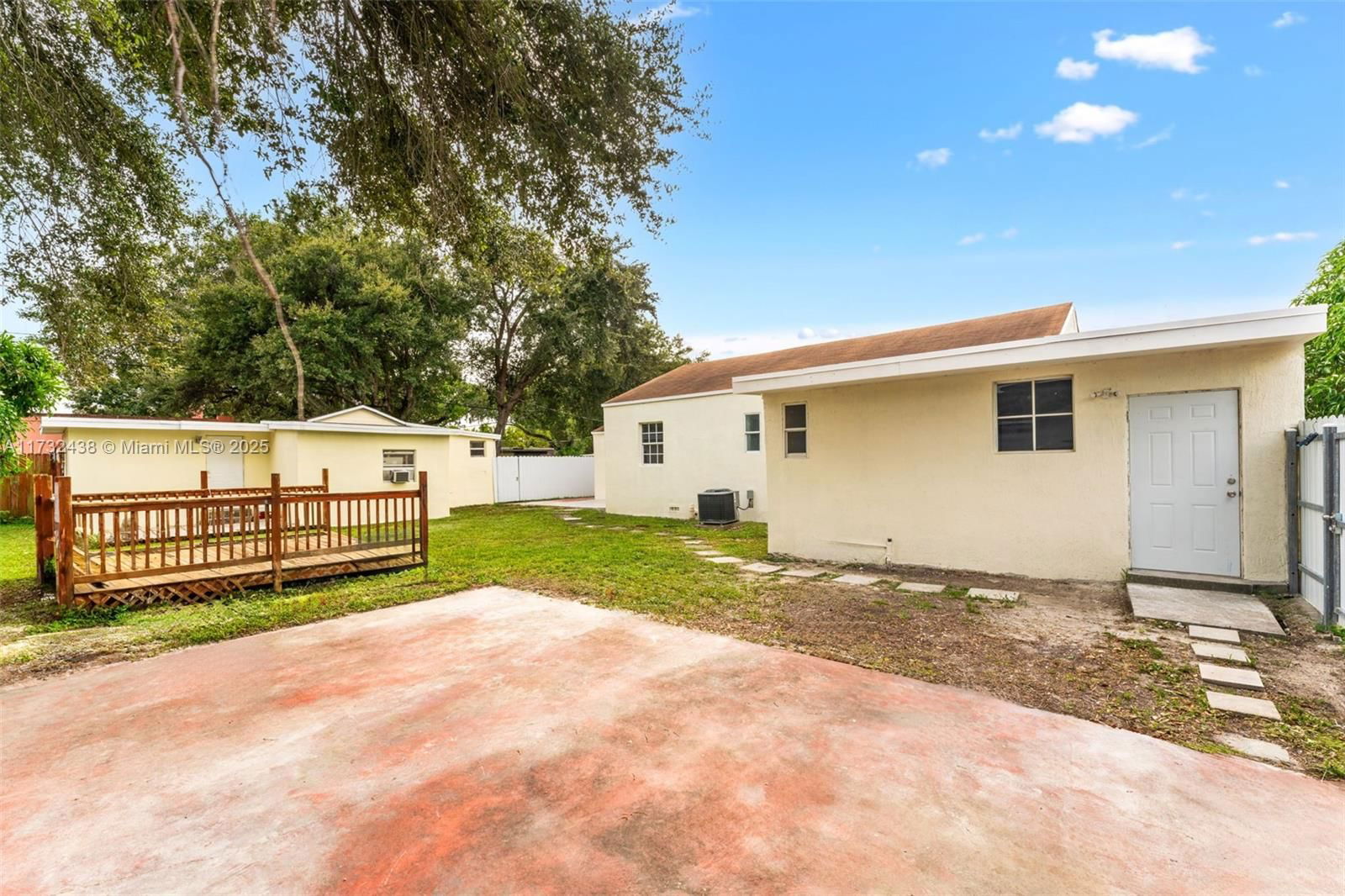 Real estate property located at 1994 47th Ter, Miami-dade, 17 Ave Manor, Miami, FL