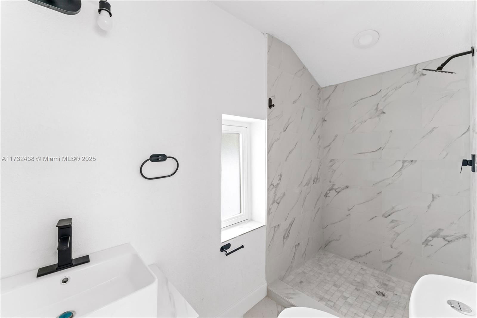 Real estate property located at 1994 47th Ter, Miami-dade, 17 Ave Manor, Miami, FL