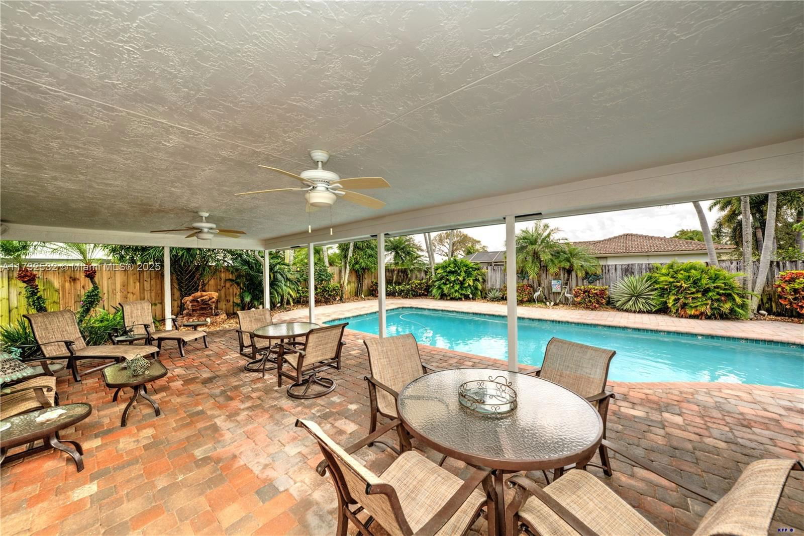 Real estate property located at 11819 Hemlock St, Palm Beach, Palm Beach Gardens 4, Palm Beach Gardens, FL