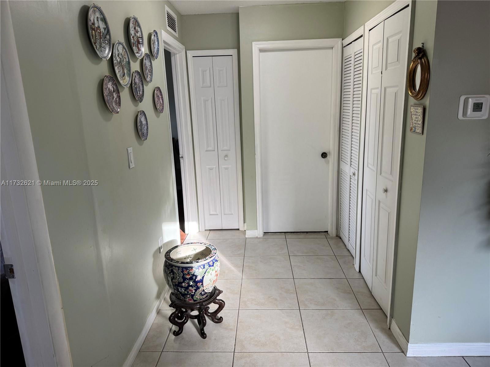 Real estate property located at 1250 28th Ct #206, Miami-dade, Venetia Gardens Condo, Homestead, FL