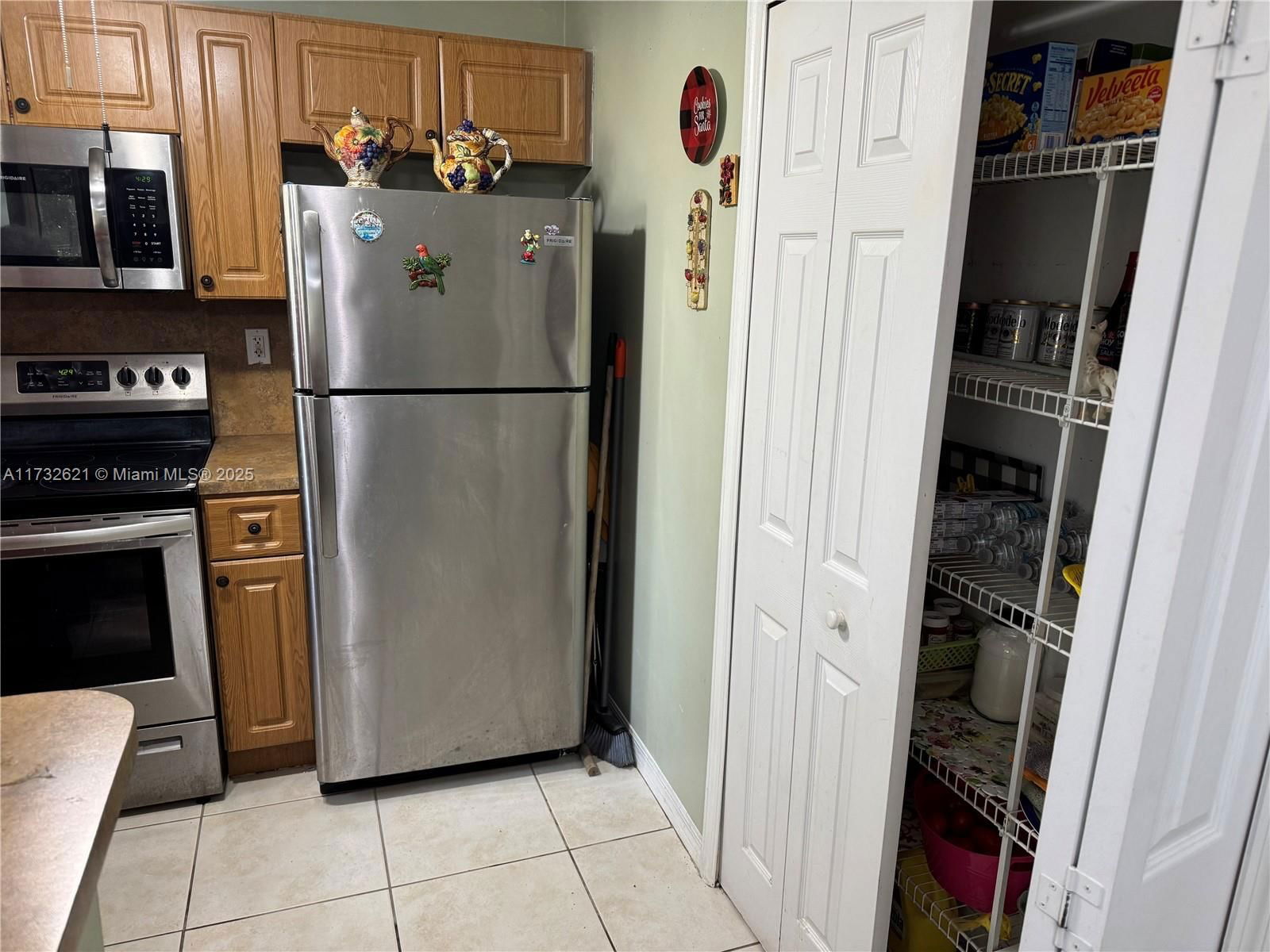 Real estate property located at 1250 28th Ct #206, Miami-dade, Venetia Gardens Condo, Homestead, FL