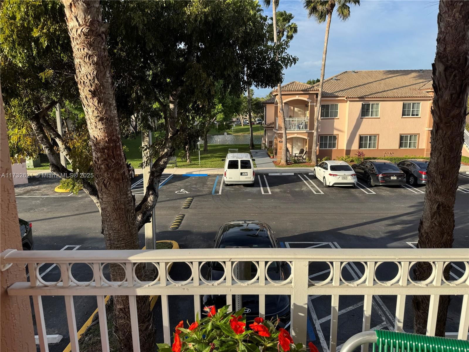 Real estate property located at 1250 28th Ct #206, Miami-dade, Venetia Gardens Condo, Homestead, FL