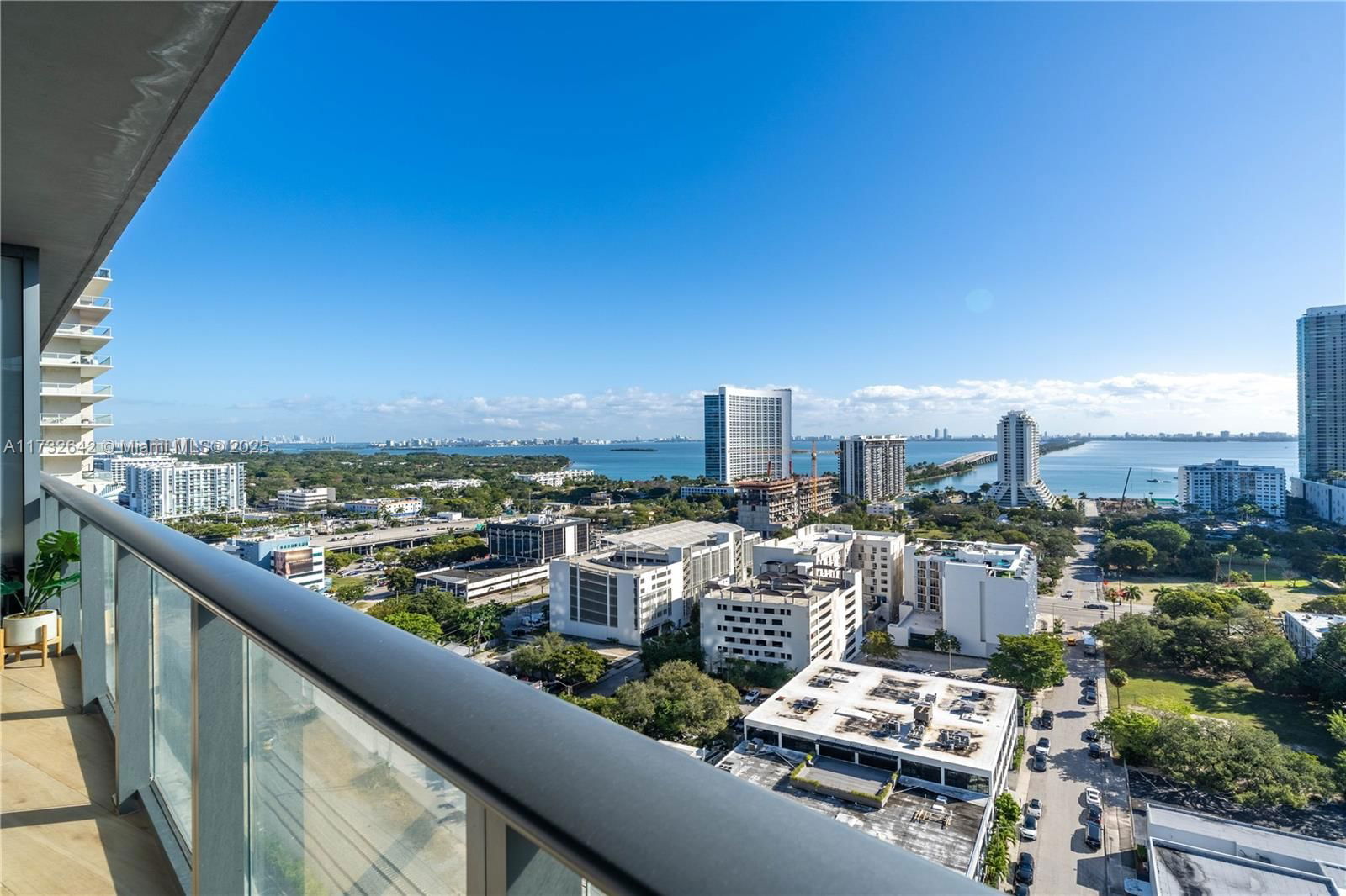Real estate property located at 121 34th St #2104, Miami-dade, 3401 Midtown Condo, Miami, FL