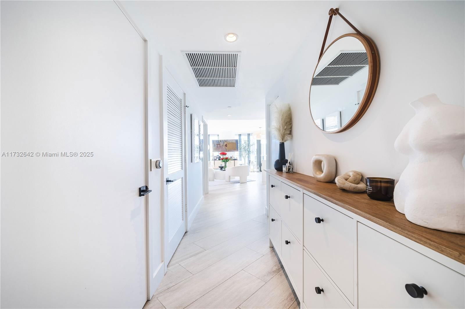 Real estate property located at 121 34th St #2104, Miami-dade, 3401 Midtown Condo, Miami, FL