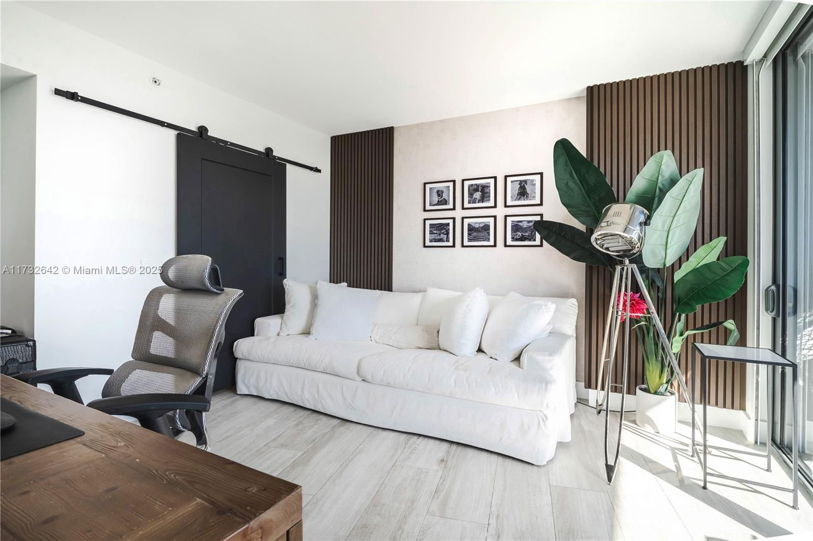 Real estate property located at 121 34th St #2104, Miami-dade, 3401 Midtown Condo, Miami, FL
