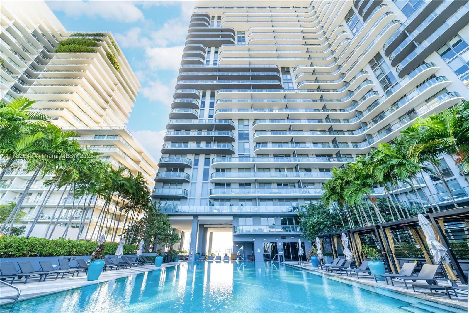 Real estate property located at 121 34th St #2104, Miami-dade, 3401 Midtown Condo, Miami, FL