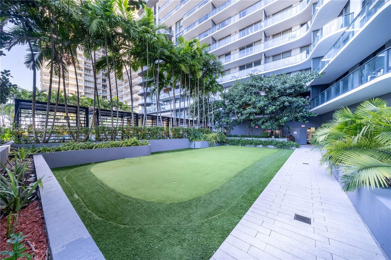Real estate property located at 121 34th St #2104, Miami-dade, 3401 Midtown Condo, Miami, FL