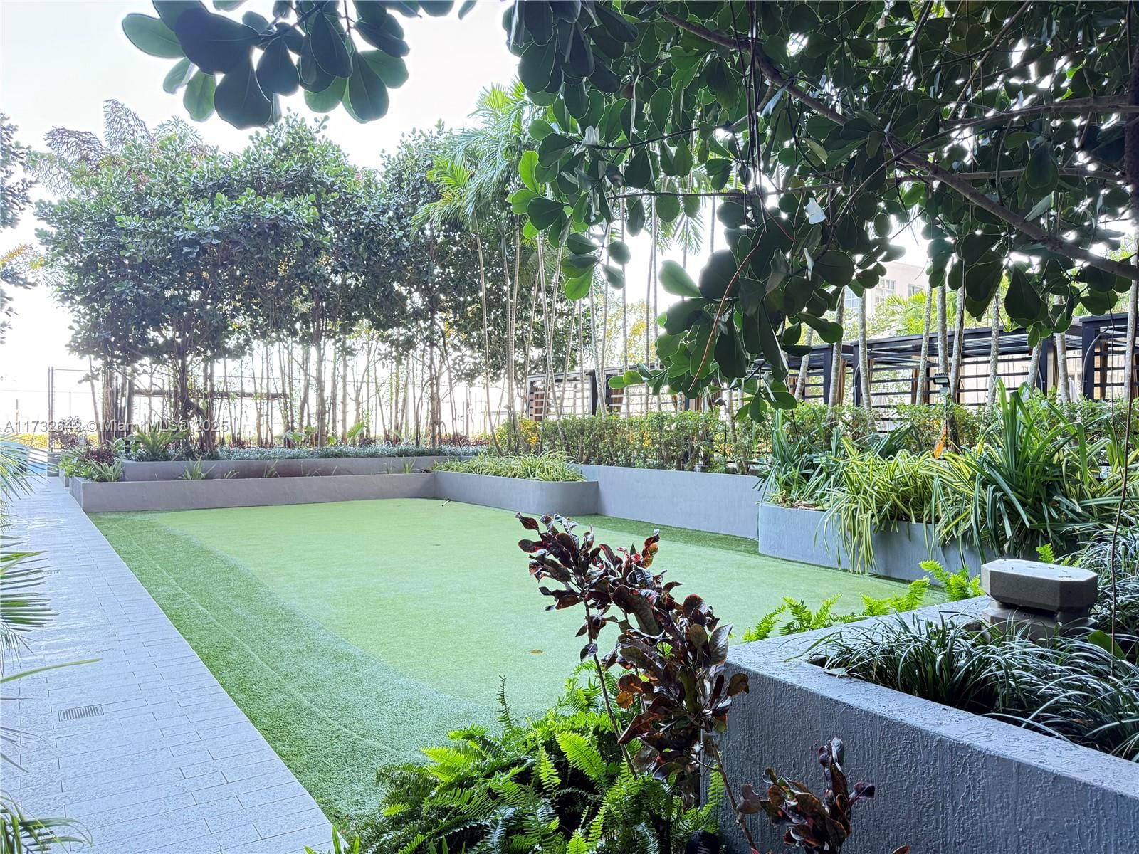 Real estate property located at 121 34th St #2104, Miami-dade, 3401 Midtown Condo, Miami, FL