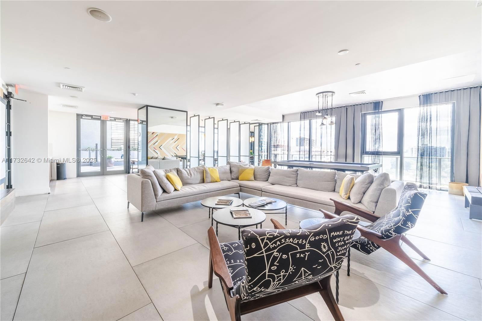 Real estate property located at 121 34th St #2104, Miami-dade, 3401 Midtown Condo, Miami, FL