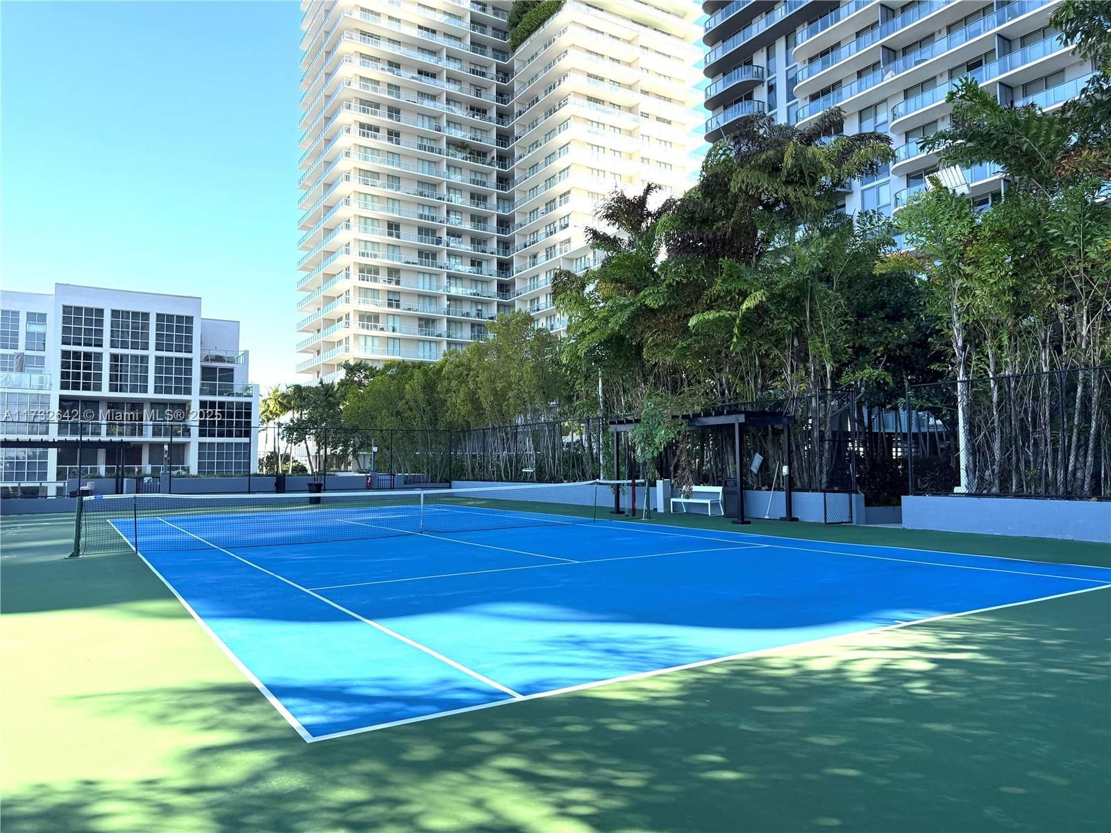 Real estate property located at 121 34th St #2104, Miami-dade, 3401 Midtown Condo, Miami, FL