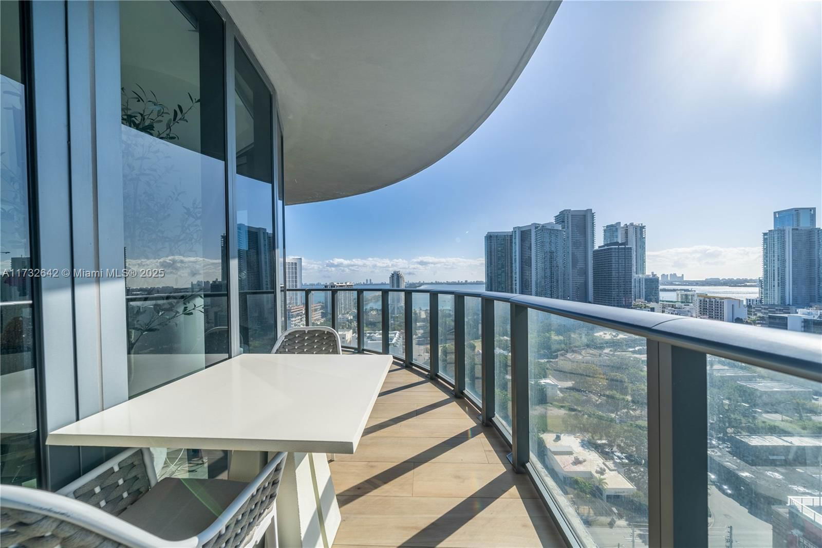Real estate property located at 121 34th St #2104, Miami-dade, 3401 Midtown Condo, Miami, FL