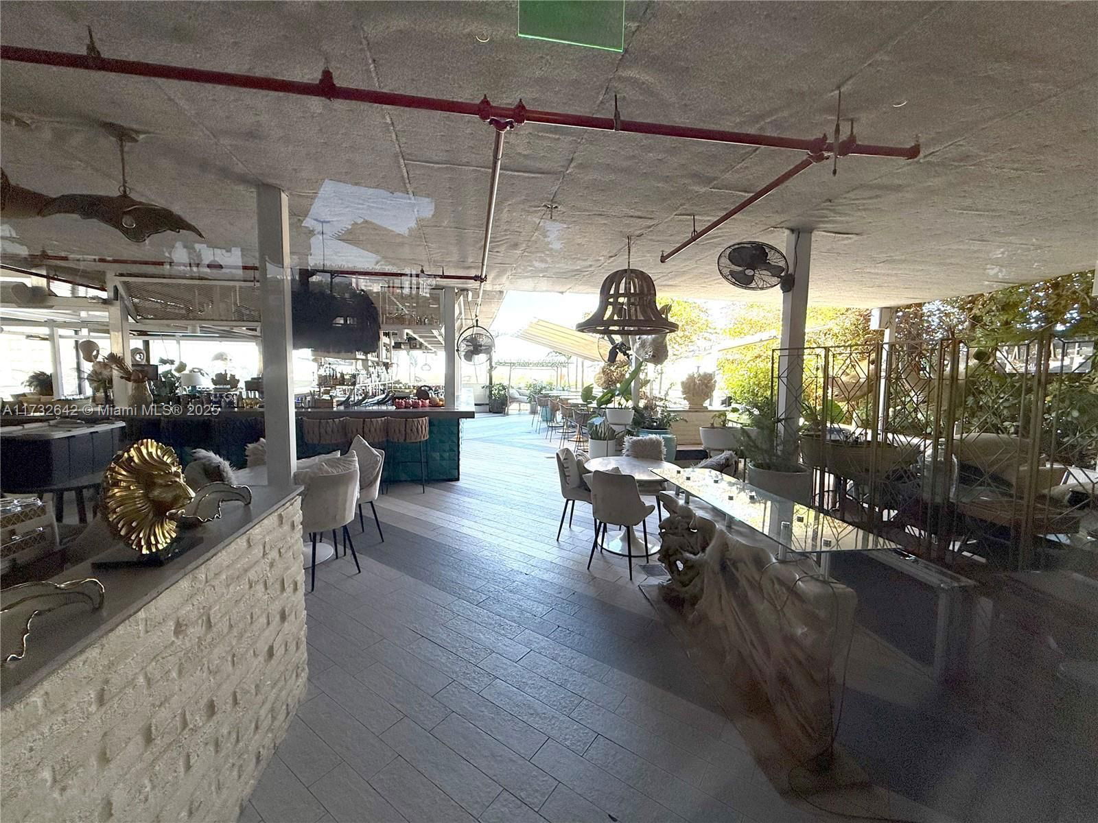 Real estate property located at 121 34th St #2104, Miami-dade, 3401 Midtown Condo, Miami, FL