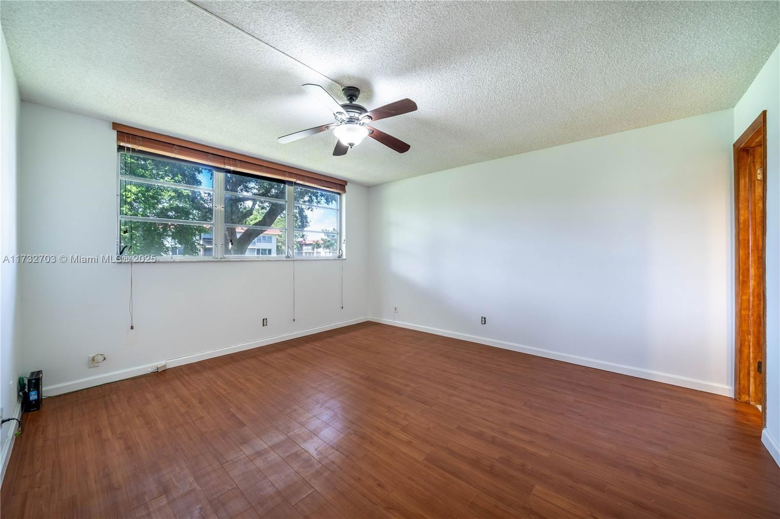 Real estate property located at 711 Hollybrook Dr #209, Broward, Hollybrook Golf And, Pembroke Pines, FL