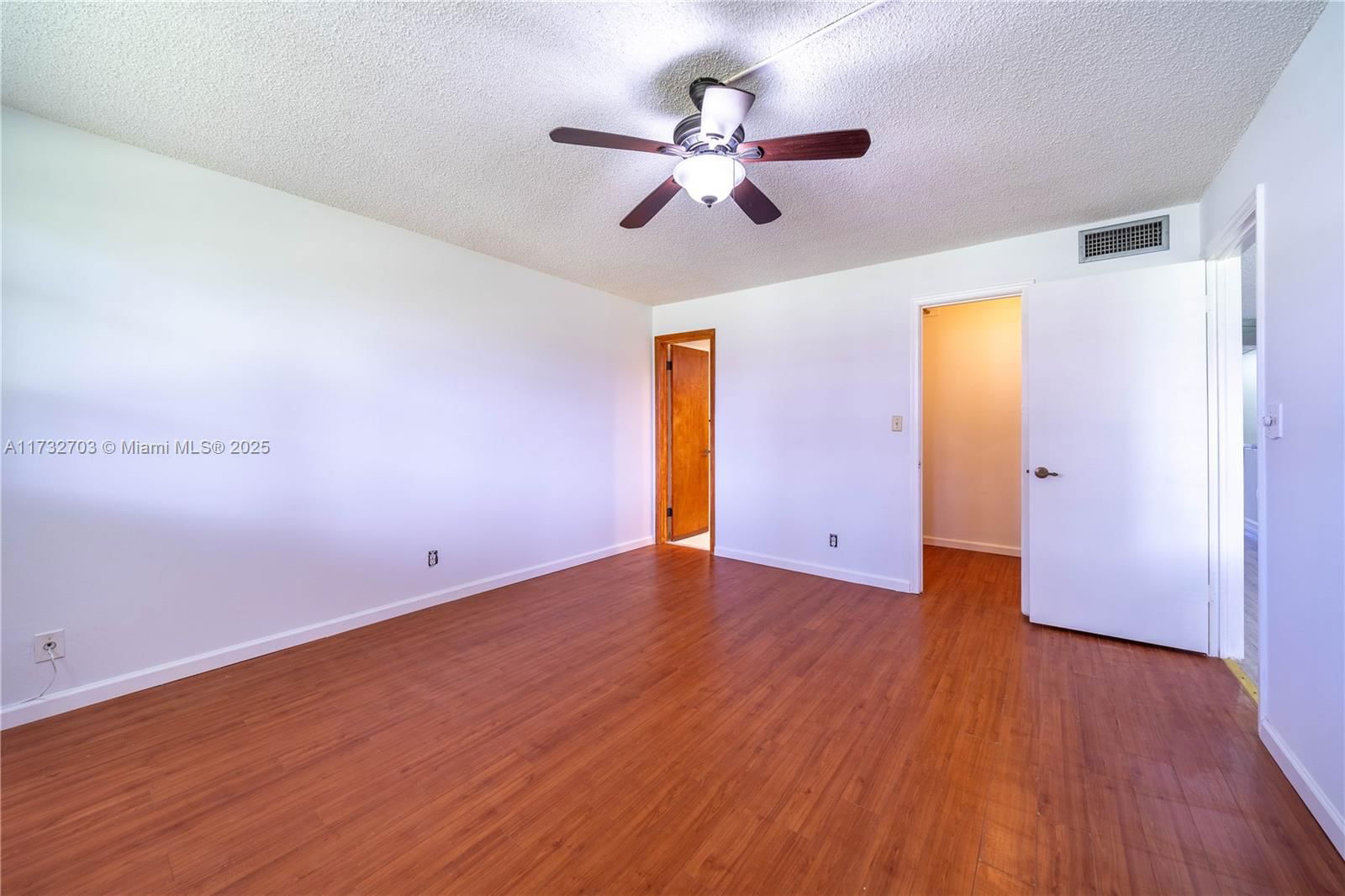 Real estate property located at 711 Hollybrook Dr #209, Broward, Hollybrook Golf And, Pembroke Pines, FL