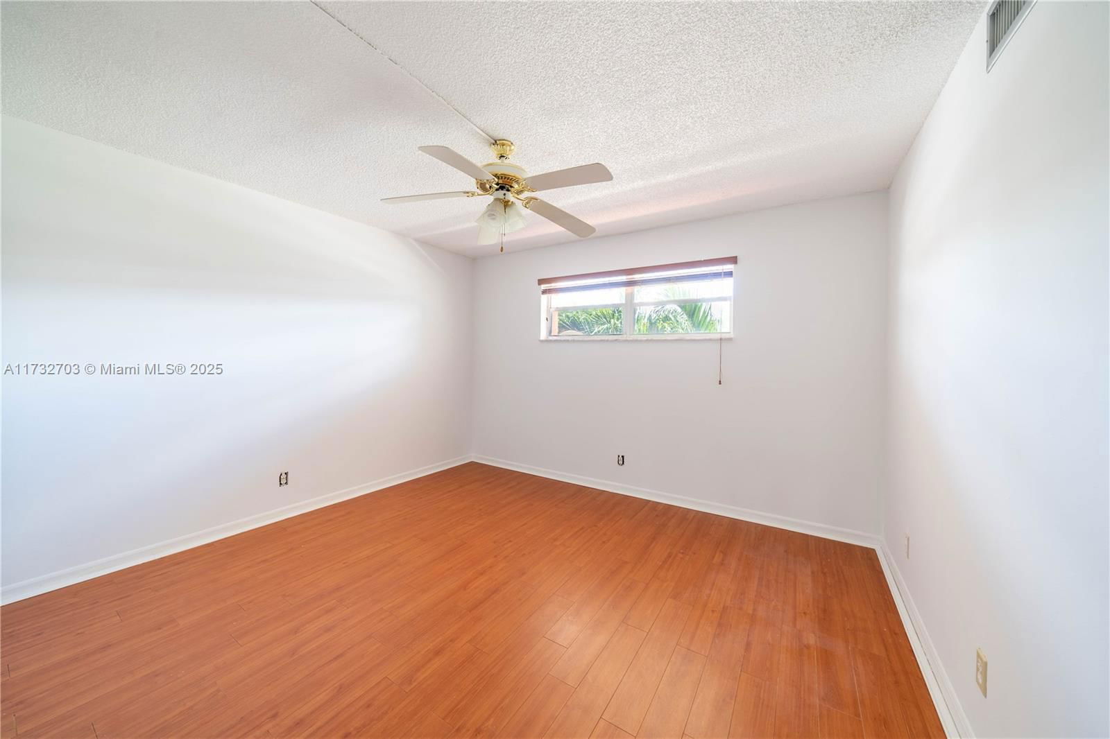 Real estate property located at 711 Hollybrook Dr #209, Broward, Hollybrook Golf And, Pembroke Pines, FL