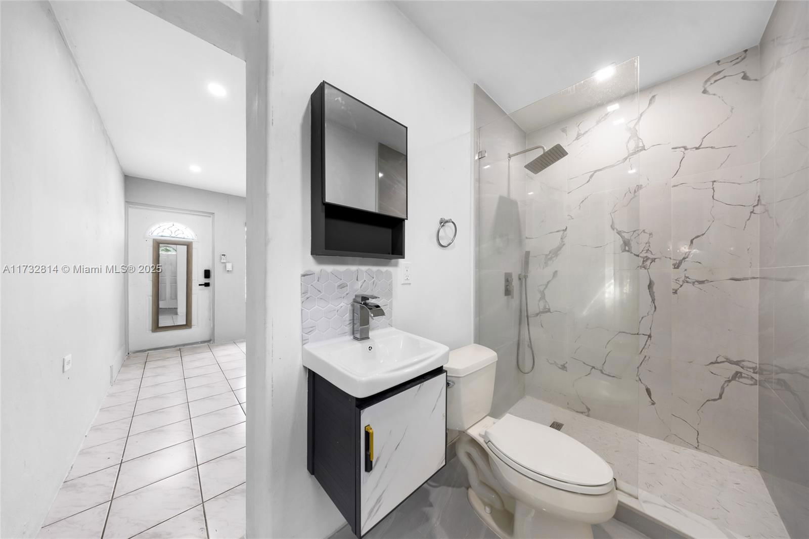 Real estate property located at 691 4th St, Miami-dade, Flamingo Manor, Hialeah, FL