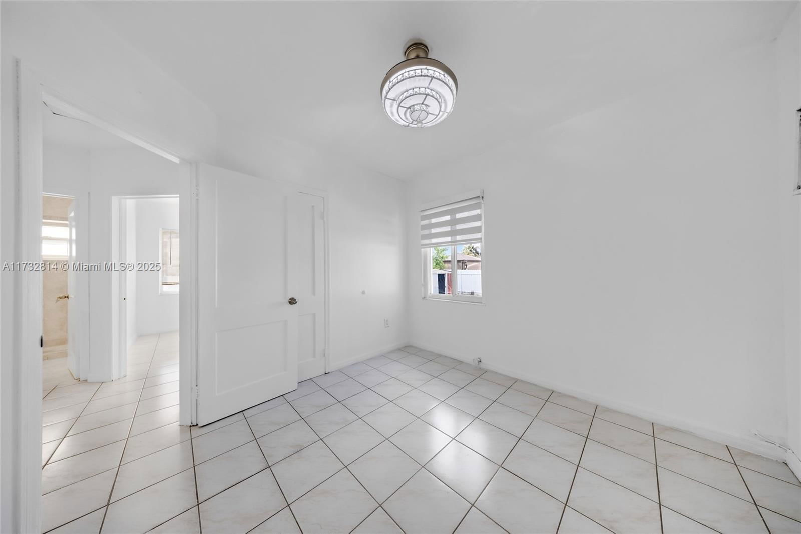 Real estate property located at 691 4th St, Miami-dade, Flamingo Manor, Hialeah, FL