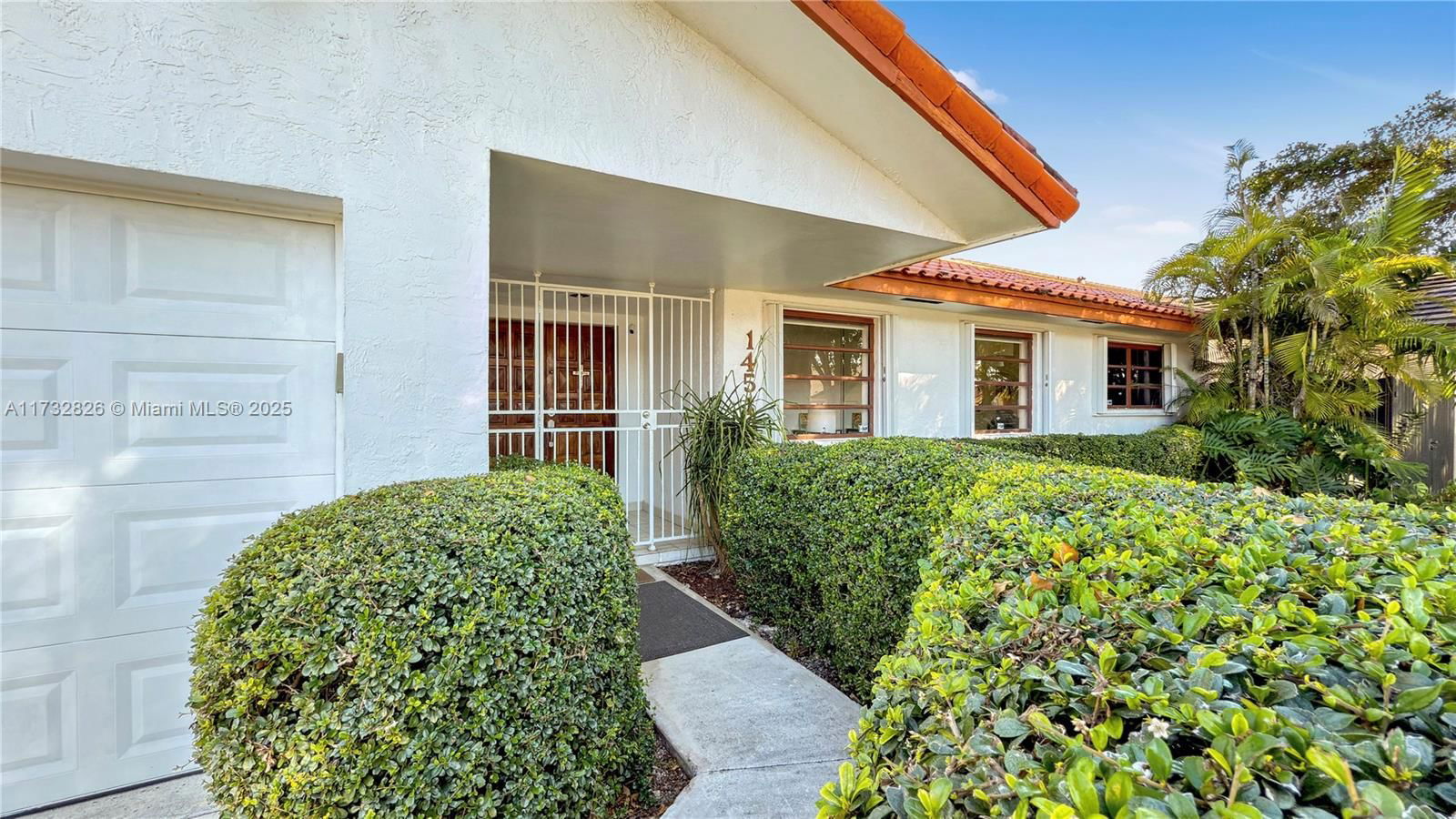 Real estate property located at 14519 106th Ter, Miami-dade, The Cedars Of Kendall, Miami, FL