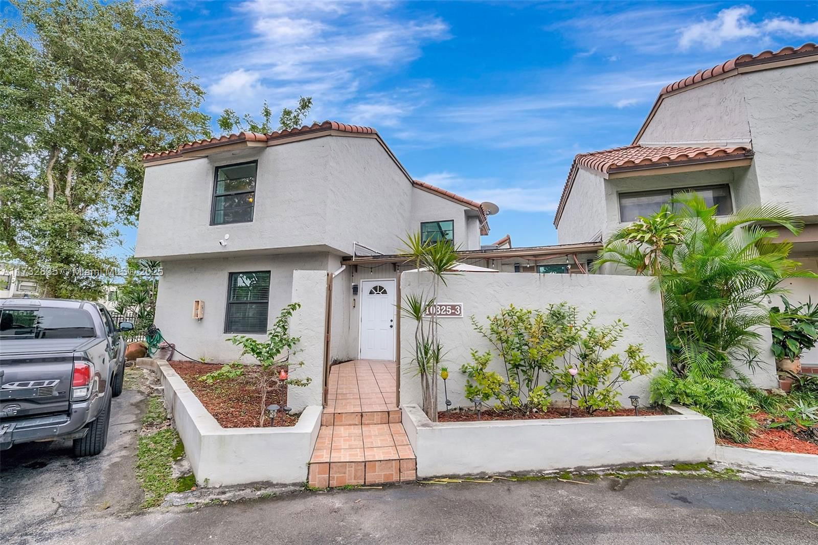 Real estate property located at 10325 9th St Cir #3-6, Miami-dade, Caribbean Springs Village, Miami, FL