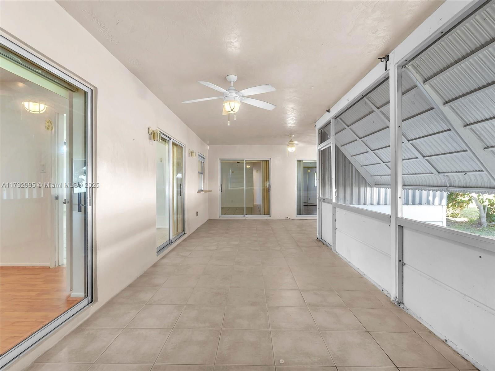 Real estate property located at 6707 70th St, Broward, Mainlands Of Tamarac Lake, Tamarac, FL