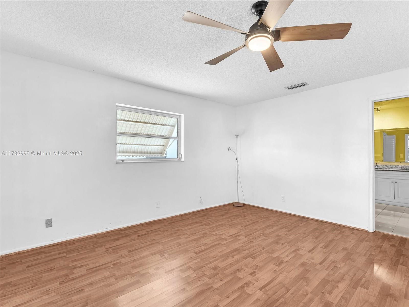 Real estate property located at 6707 70th St, Broward, Mainlands Of Tamarac Lake, Tamarac, FL