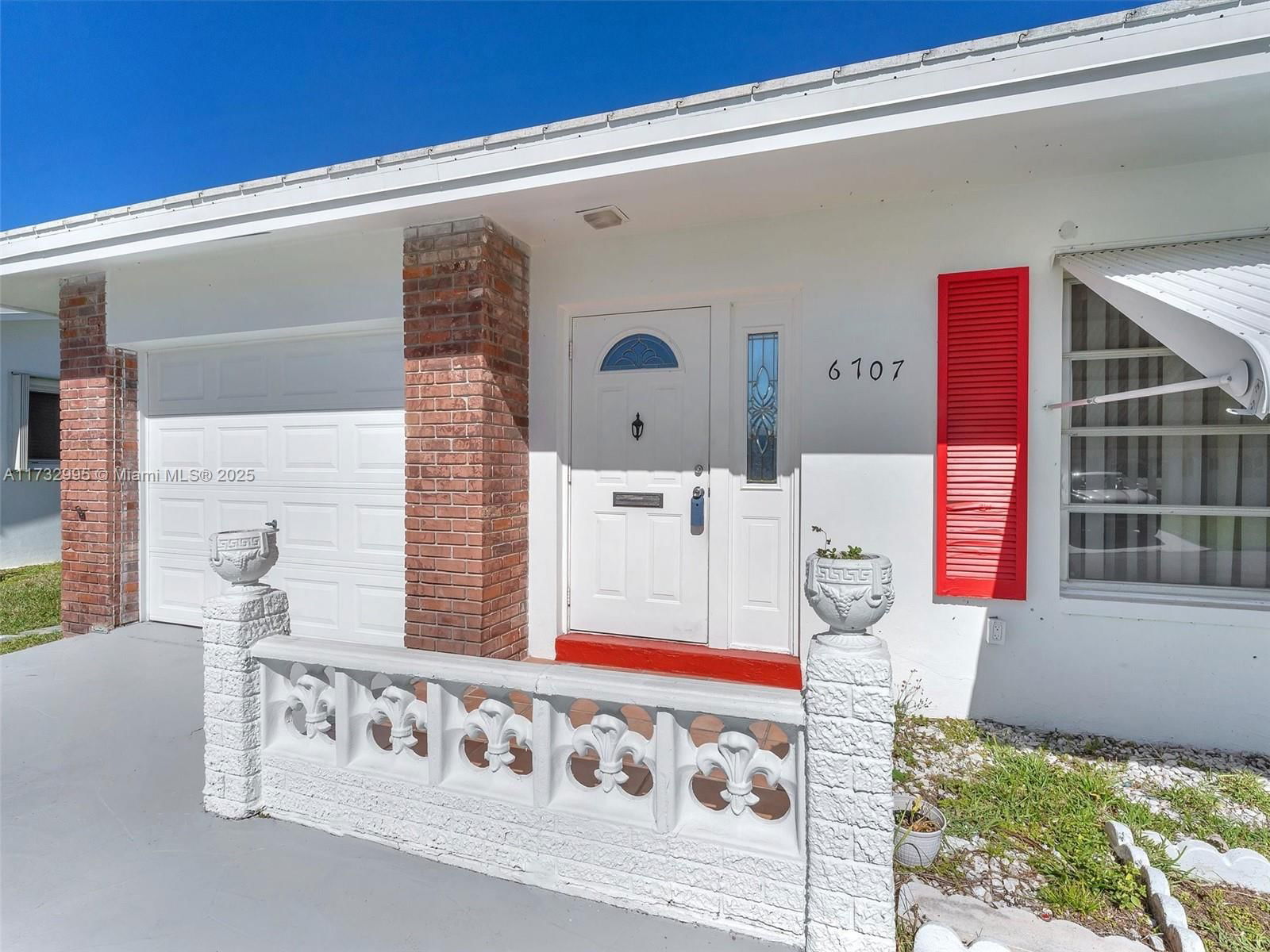 Real estate property located at 6707 70th St, Broward, Mainlands Of Tamarac Lake, Tamarac, FL