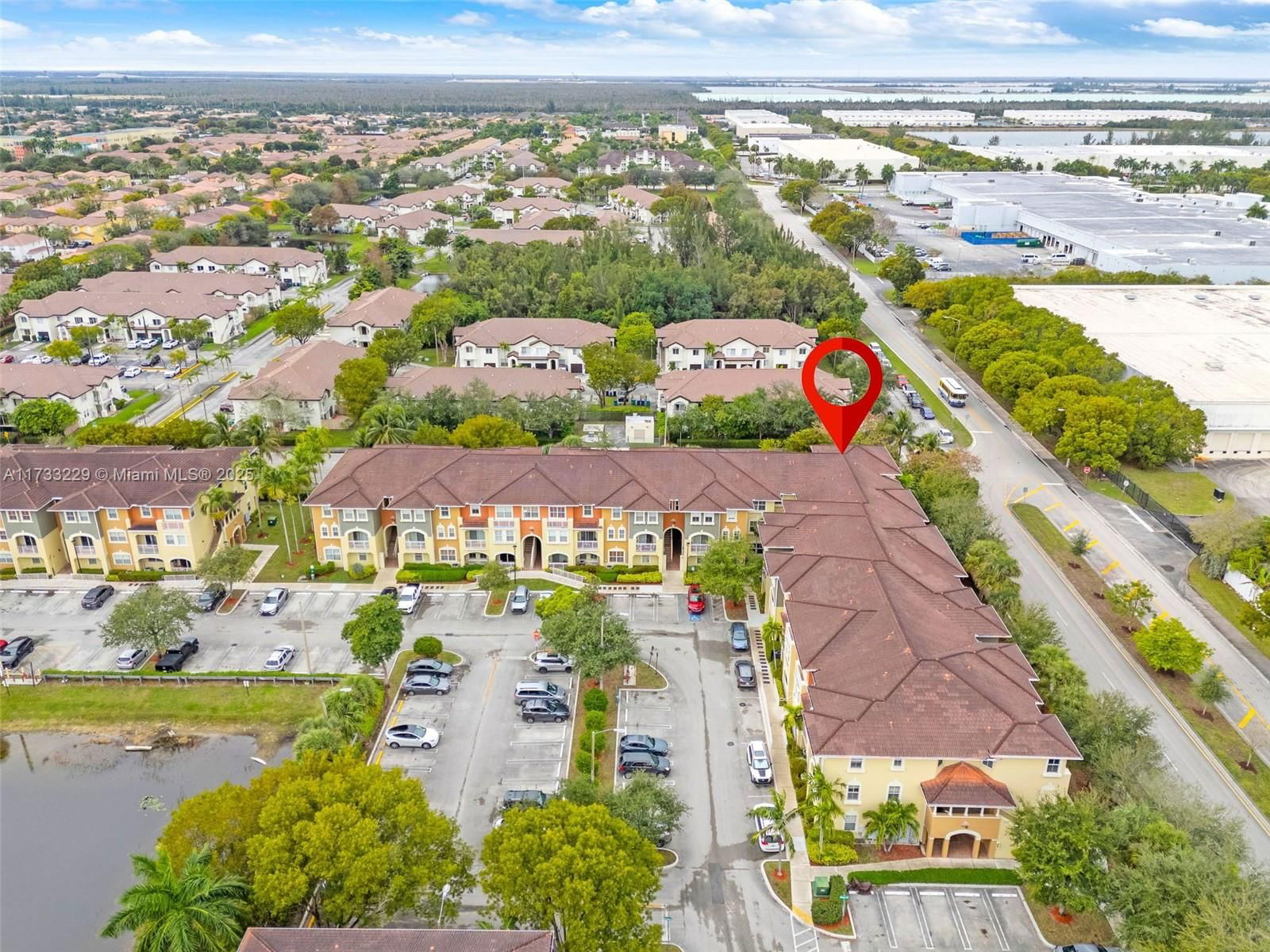 Real estate property located at 10885 89 #214, Miami-dade, Coronado At Doral Ii Cond, Doral, FL