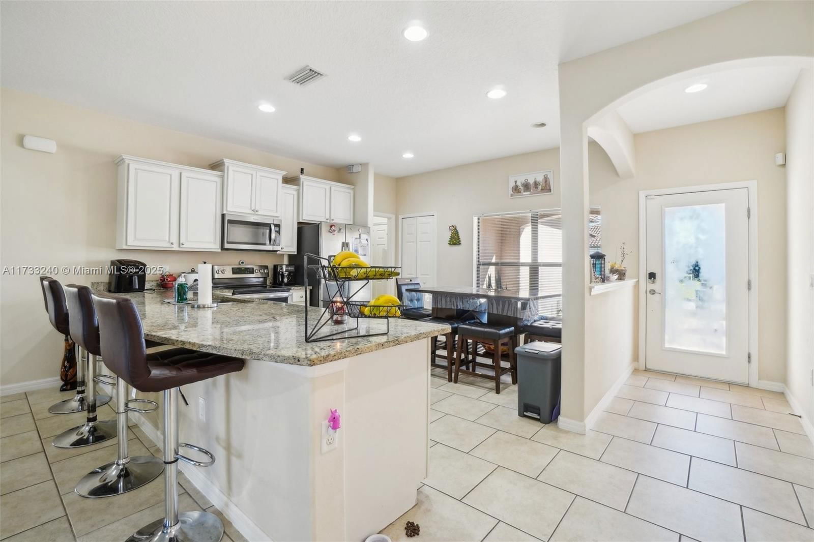 Real estate property located at 310 VILLA SORRENTO CIR, Polk, Villa Sorrento Pb 133 Pgs, Other City - In The State Of Florida, FL