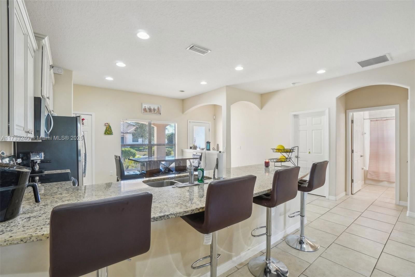 Real estate property located at 310 VILLA SORRENTO CIR, Polk, Villa Sorrento Pb 133 Pgs, Other City - In The State Of Florida, FL