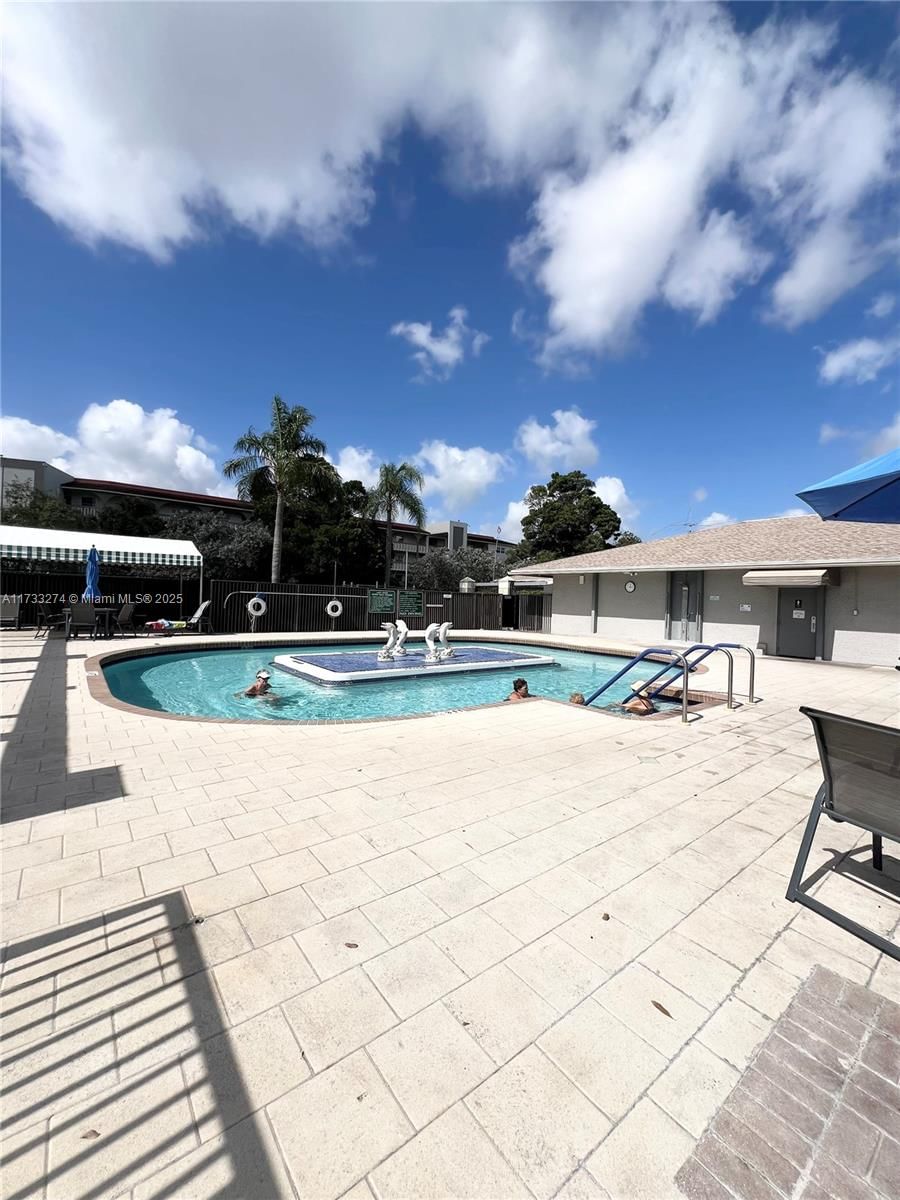 Real estate property located at 4702 Martinique Dr E1, Broward, Martinique Village Ii A C, Coconut Creek, FL
